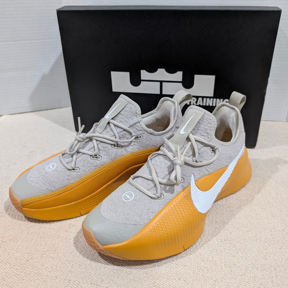 Nike LeBron TR 1 Cream II Gold Leaf White Mens Training Shoes FJ6151-202 8.5 NIB